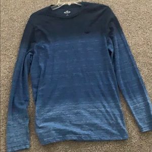 Men’s Hollister long sleeve surf tee, Size M